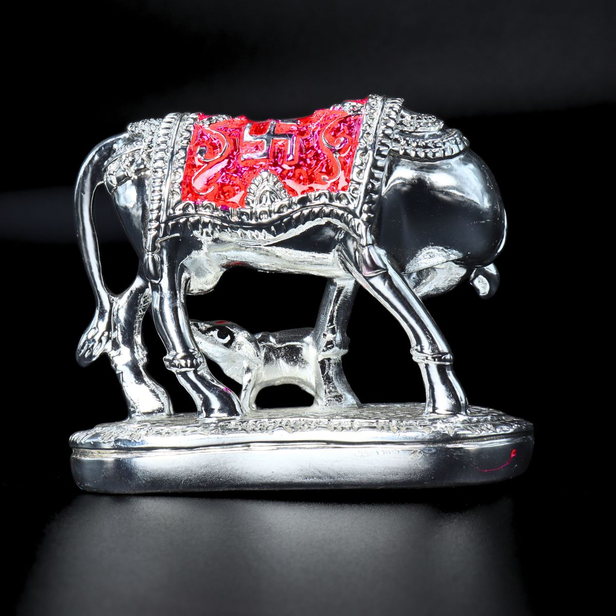 Cow Matelic Rasin Murti Premium Pink Silver Small Size Washable - Image 4