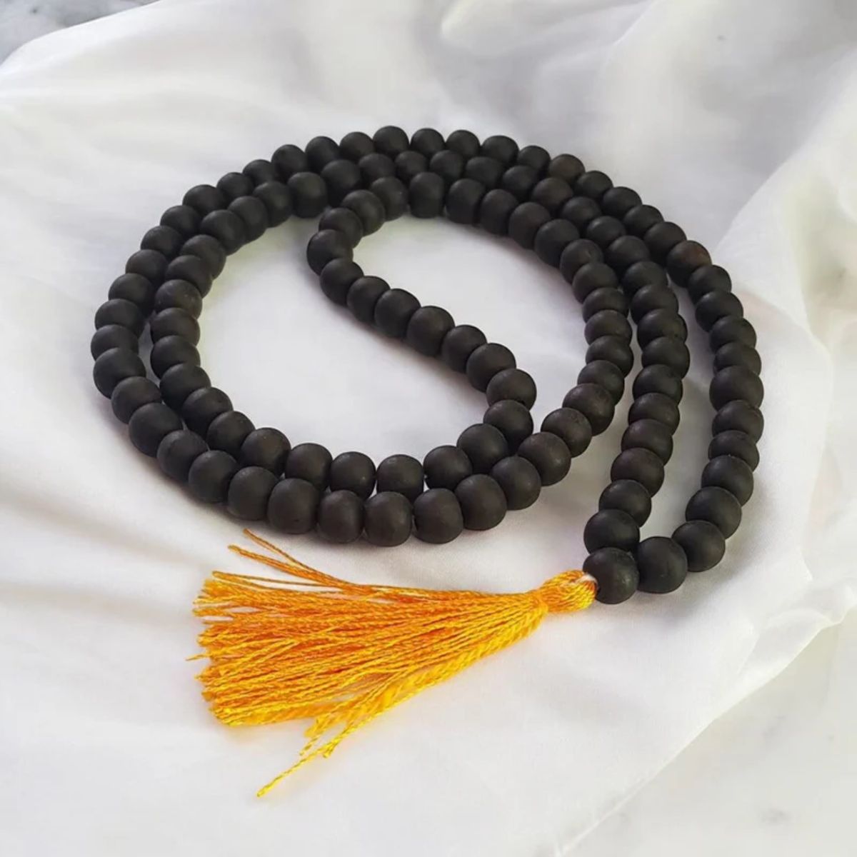 Karungali Mala: Stunning Wellness Tool for Stress Relief
